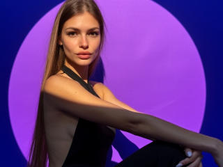 Lásd a Siyana teljes profilját