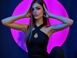 Lásd a Siyana teljes profilját