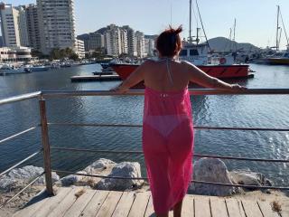 Ver la ficha detallada de Yeseniaa69