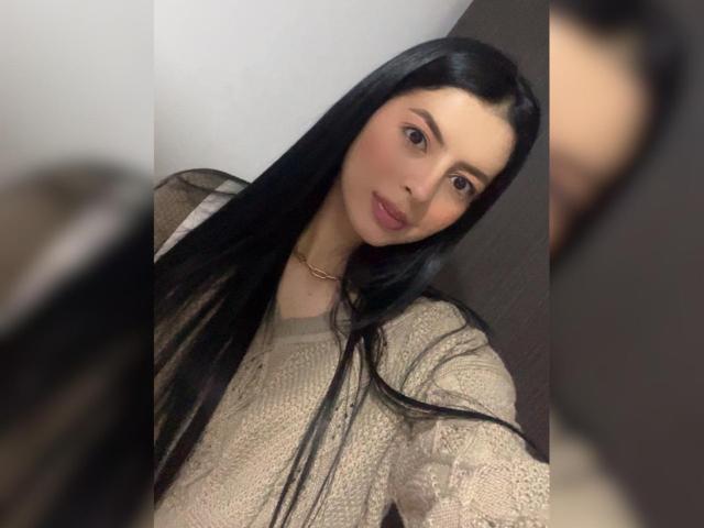 IsabellaJames - сексуальная веб-камера в реальном времени - 28529780