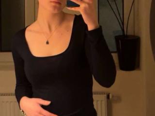 Lásd a Nyrah-hot teljes profilját