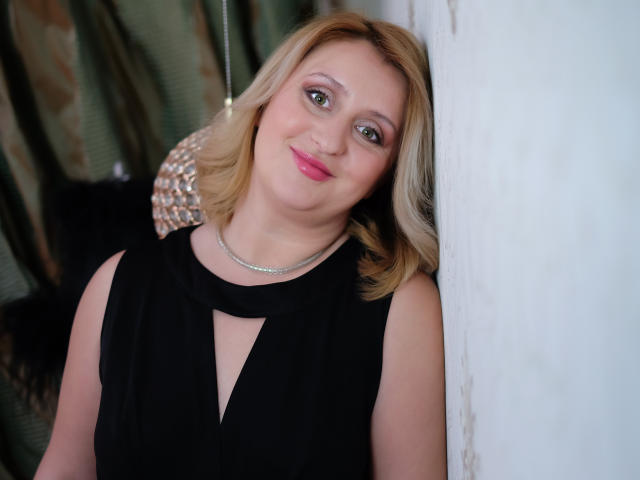 BlondeEllen - Sexe cam en vivo - 2853135