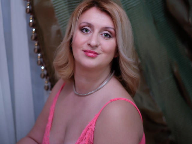BlondeEllen - Sexe cam en vivo - 2853176