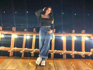 Lásd a Genesiss teljes profilját