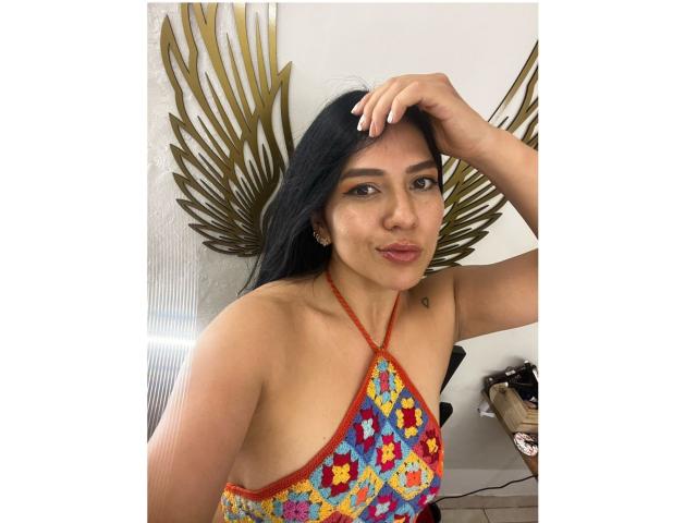 Velka - Live Sex Cam - 28532603