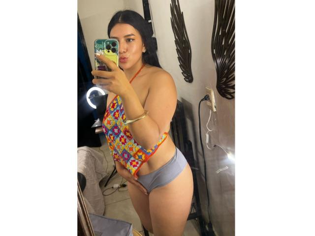 Velka - Live Sex Cam - 28532609