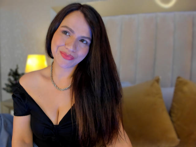 CameronViviane - Live sex cam - 28532828