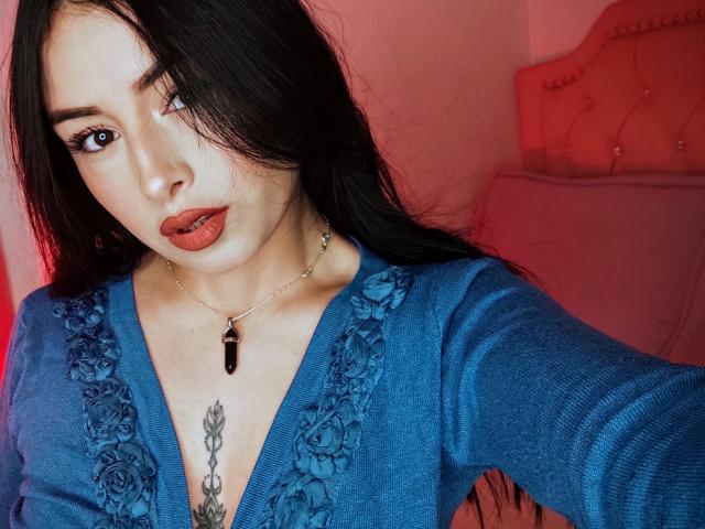 EmilyVv - Live porn &amp; sex cam - 28533269