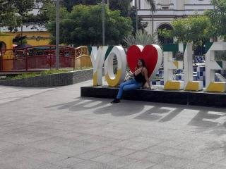 ArianithaXox'in detaylı sayfasını gör