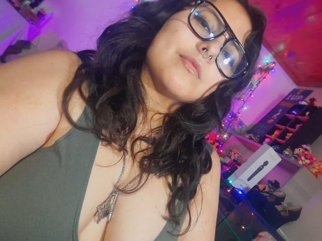 LilithHeavy - Live porn &amp; sex cam - 28538780