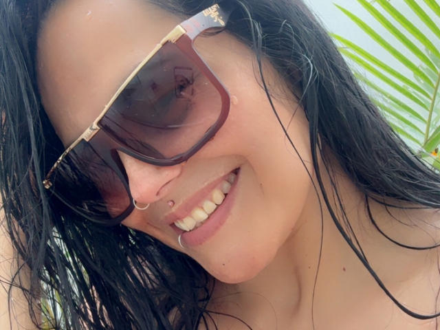 CharlotteCrofort - Live porn &amp; sex cam - 28540412