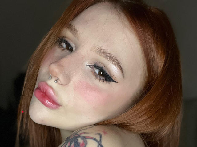 KarinFoxyCam - Live porn &amp; sex cam - 28543877