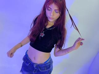 Yksityiskohtaiset tiedot mallista VioletteRoselle