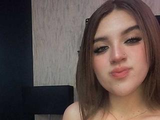 Yksityiskohtaiset tiedot mallista ZoeyClark