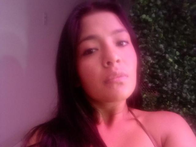 ArianithaXox - Sexe cam en vivo - 28545923