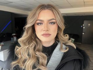 Yksityiskohtaiset tiedot mallista NayaQuinn