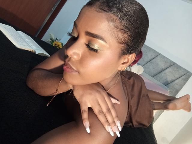 Caylin - Camera khiêu dâm &amp; quyến rũ trực tiếp - 28547360