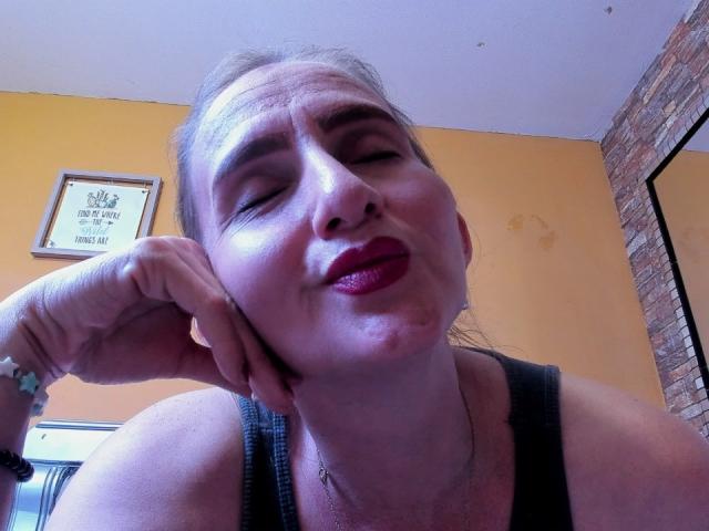 RubiAnderson - Porno na żywo i seks kamera - 28548248