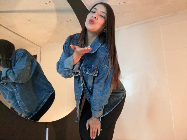 EmmaLombardi - Live porno og sexkamera - 28548308