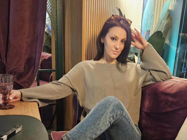 JoliDanielle - Live sex cam - 28548656