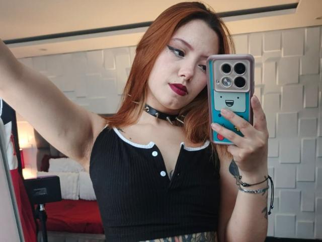 EmmaThomsonn - Camera khiêu dâm &amp; quyến rũ trực tiếp - 28548935