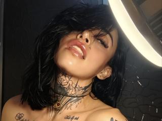 Yksityiskohtaiset tiedot mallista YeiSela