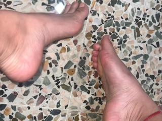 См. подробные сведения о модели LianaBernocchi