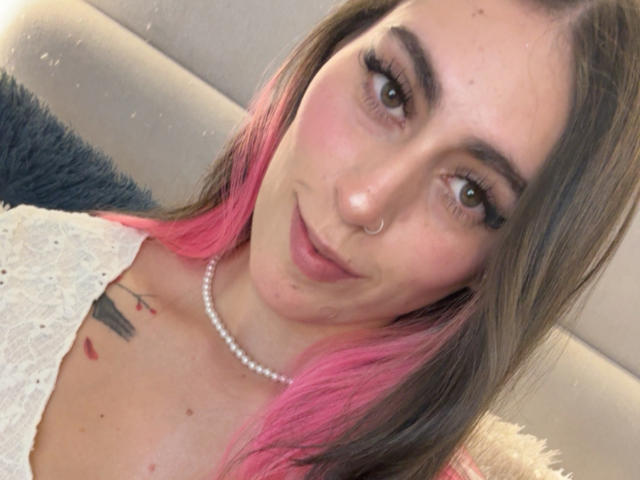 JazzeRusot - Live porn &amp; sex cam - 28551833