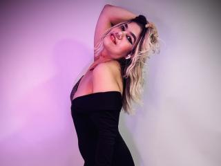 См. подробные сведения о модели TarahDustin