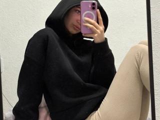 См. подробные сведения о модели KityJafaela-hot