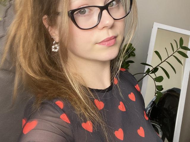 KarKutie - Live porn &amp; sex cam - 28555415