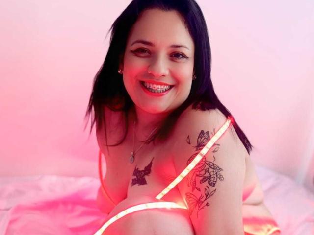 LiaMatureBbw - Live sexe cam - 28555436