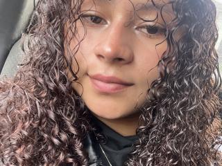 См. подробные сведения о модели SofiaPassionne