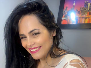 См. подробные сведения о модели CharlotteCrofort