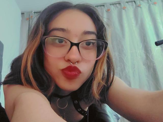 CamiVargas - Live porn &amp; sex cam - 28557323
