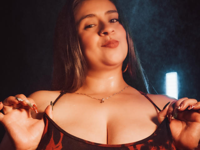 MelindaBoobs - Live sexe cam - 28557341