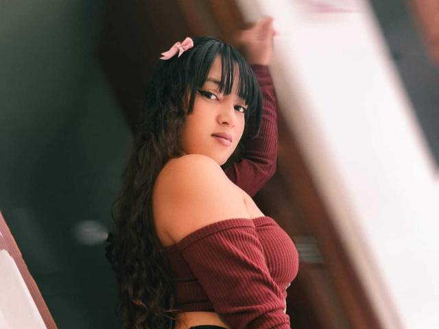 NicoleMartins - Live porn &amp; sex cam - 28558619