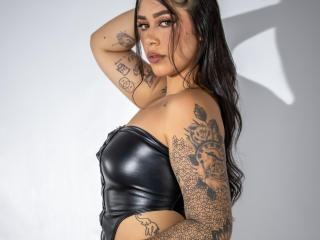 См. подробные сведения о модели CelesteSwith