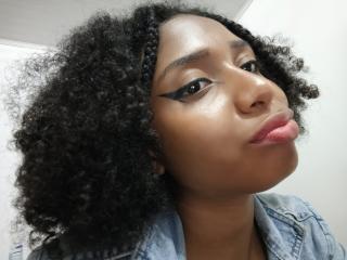 См. подробные сведения о модели MeganWlliams