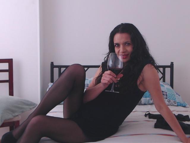 AfroditaRgenis - Live sexe cam - 28563686