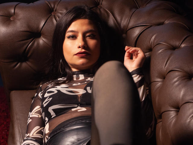 TrashyLolaFace - Live porn &amp; sex cam - 28563770