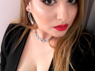 См. подробные сведения о модели DalidaThierry