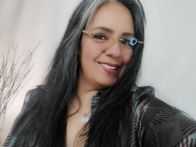 LailaCastillo - Live porn &amp; sex cam - 28566200