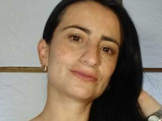 См. подробные сведения о модели BrendaCantorel