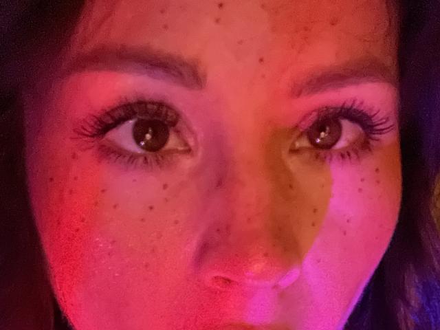 MedeaAllure - Camera khiêu dâm &amp; quyến rũ trực tiếp - 28567943