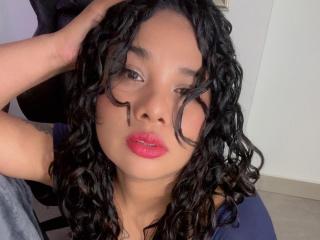 См. подробные сведения о модели VanessaFory