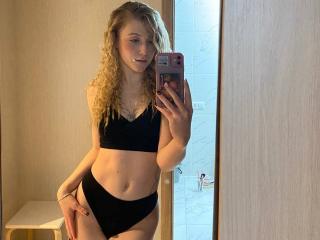 Volledig profiel bekijken van ArianaMur