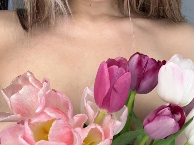 MikyWayxy - Live sex cam - 28568699