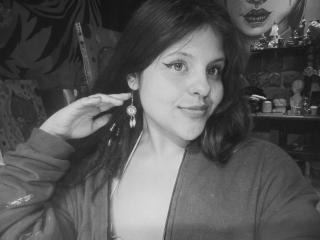 См. подробные сведения о модели SophieHill