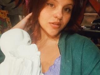 См. подробные сведения о модели SophieHill